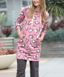 42POPS | Cranberry Leopard Oversize Long-Sleeve Pocket Hoodie - Women