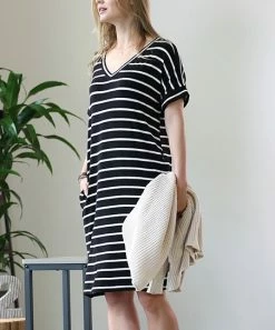 42POPS | Black & Ivory Stripe V-Neck Short-Sleeve Pocket T-Shirt Dress - Women