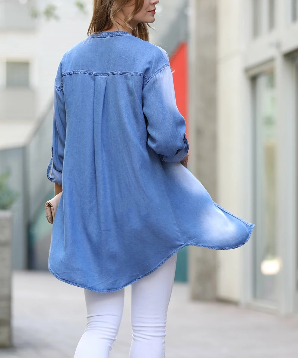 42POPS | Medium Blue & White Ombré Pocket Button-Up Shacket - Women - Image 2