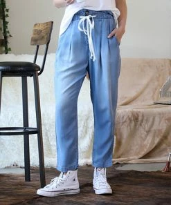 42POPS | Medium Chambray Drawstring-Waist Pocket Jeans - Women