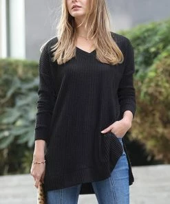 42POPS | Black Thermal Waffle-Knit V-Neck Tunic - Women