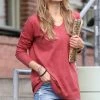 42POPS | Heather Rust Front-Seam Drop-Shoulder V-Neck Hi-Low Sweater - Women