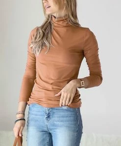 42POPS | Deep Camel Long-Sleeve Turtleneck - Women
