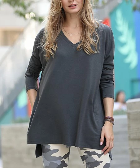 42POPS | Ash Gray V-Neck Long-Sleeve Side-Slit Hi-Low Dolman Top - Women