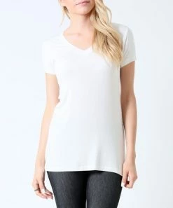 42POPS | Ivory V-Neck Short-Sleeve Tee - Women