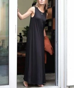 42POPS | Black Round-Neck Sleeveless Maxi Dress - Women
